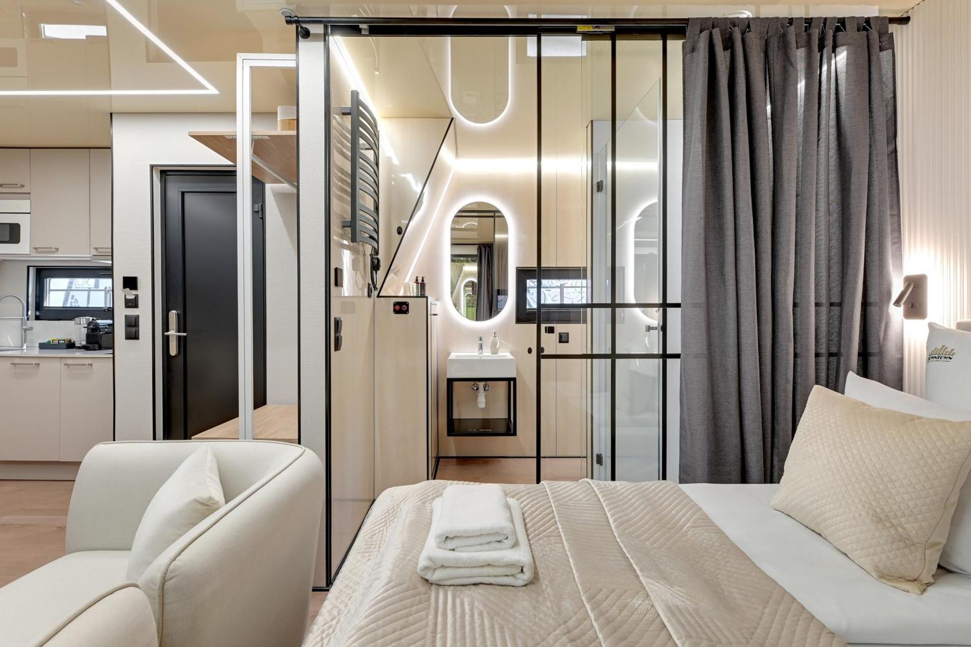Domy Na Wodzie - La Mare Motlava Houseboats With Sauna By Downtown Apartments Danzica Esterno foto