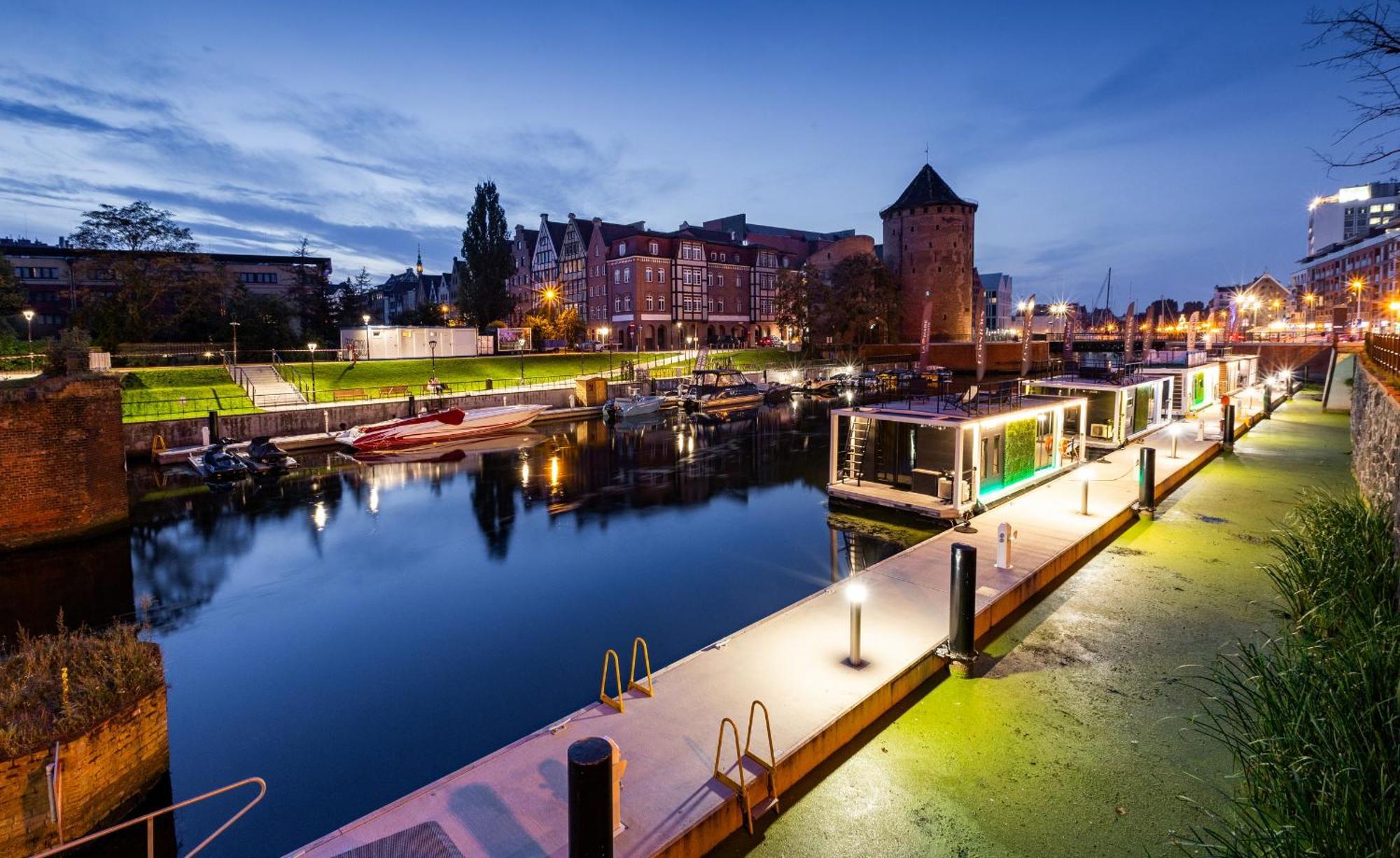 Domy Na Wodzie - La Mare Motlava Houseboats With Sauna By Downtown Apartments Danzica Esterno foto