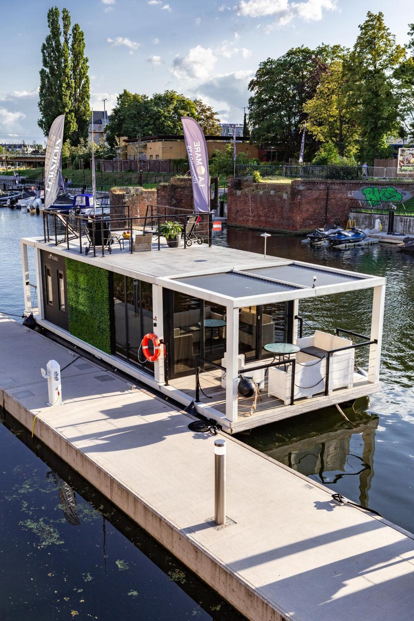 Domy Na Wodzie - La Mare Motlava Houseboats With Sauna By Downtown Apartments Danzica Esterno foto