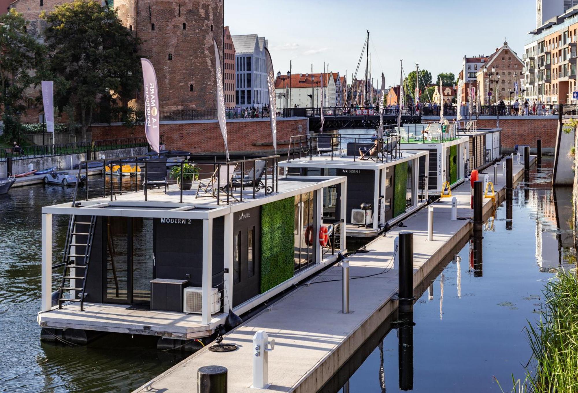 Domy Na Wodzie - La Mare Motlava Houseboats With Sauna By Downtown Apartments Danzica Esterno foto