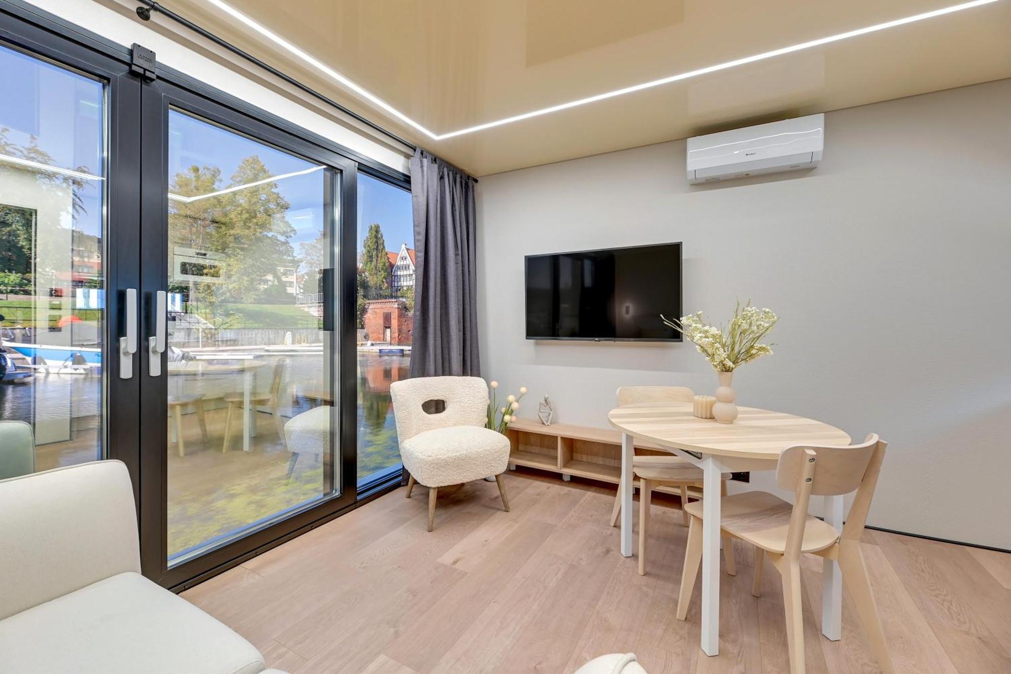 Domy Na Wodzie - La Mare Motlava Houseboats With Sauna By Downtown Apartments Danzica Camera foto