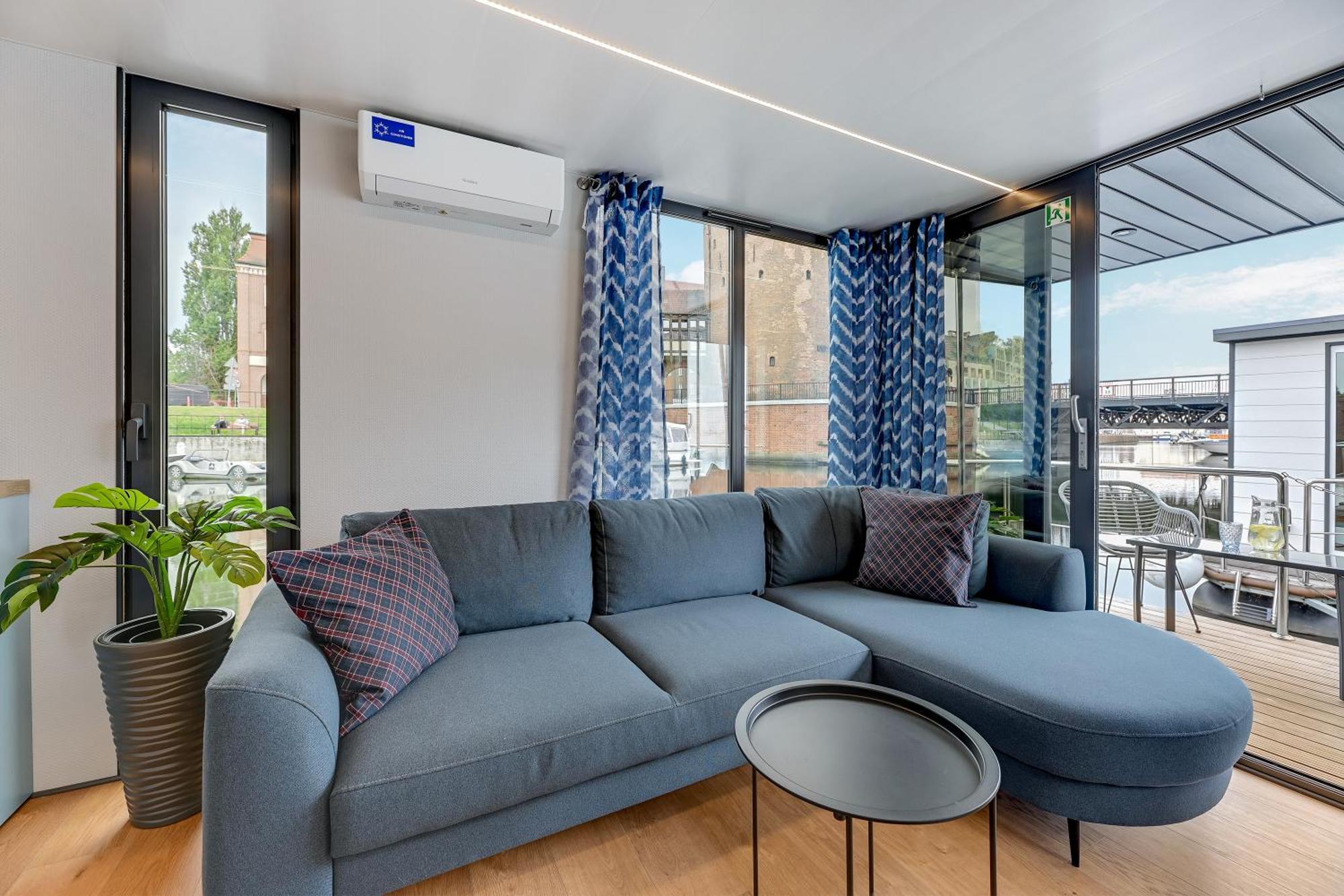 Domy Na Wodzie - La Mare Motlava Houseboats With Sauna By Downtown Apartments Danzica Esterno foto
